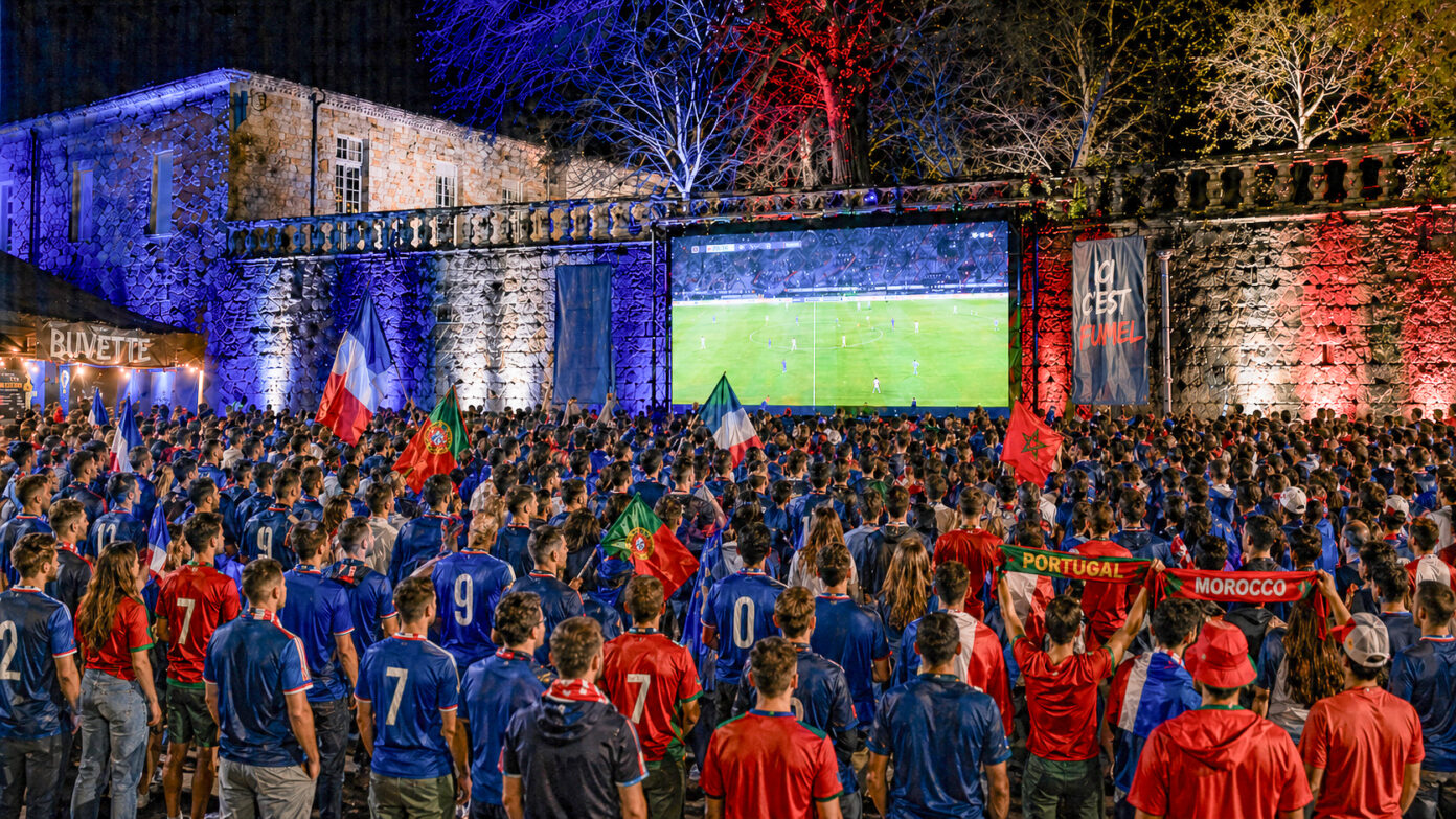 Fan zone Ecran géant Finale de la coupe du monde Mairie de Fumel Fumel