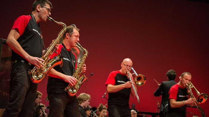 Fanfare La Banda Jojo – Le Pouliguen, Quai Jules Sandeau, Le Pouliguen