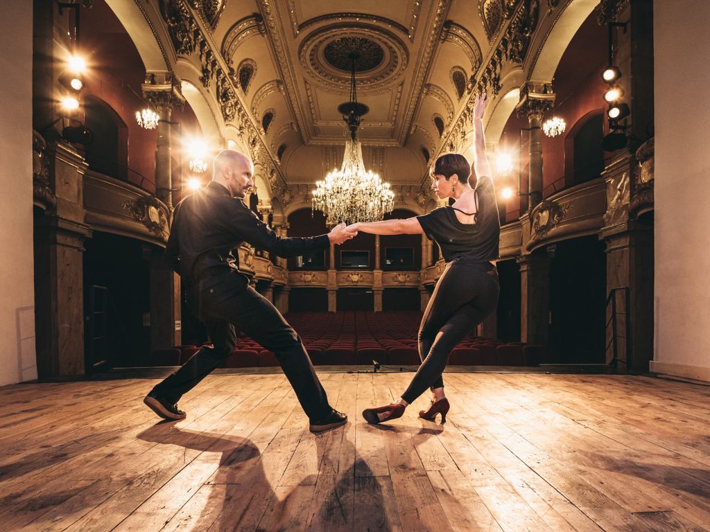 FEET UNE HISTOIRE DES DANSES JAZZ BOITACLOUS Place Armand Lanoux Perpignan