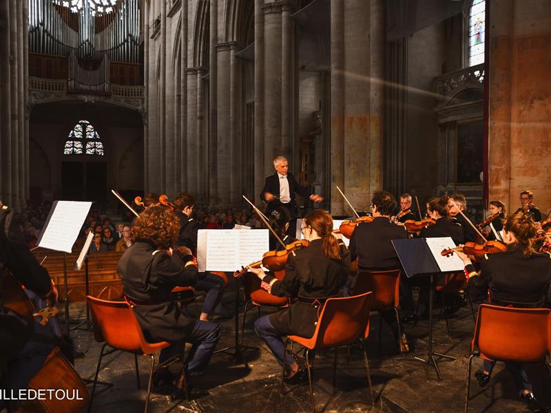 Festival Bach festival de musique classique Toul Place Charles de Gaulle Toul