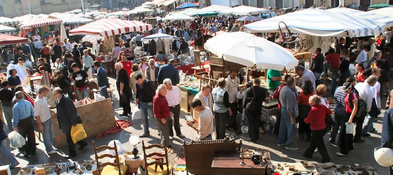 FOIRE À LA BROCANTE ET VIDE GRENIER La Canourgue