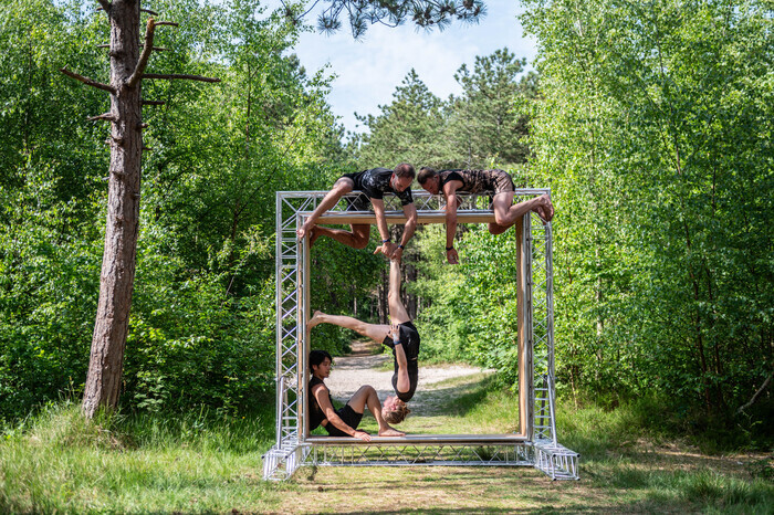 Frames – Not Standing Alexander Vantournhout, Parc du Bourdieu, Saint-Médard-en-Jalles
