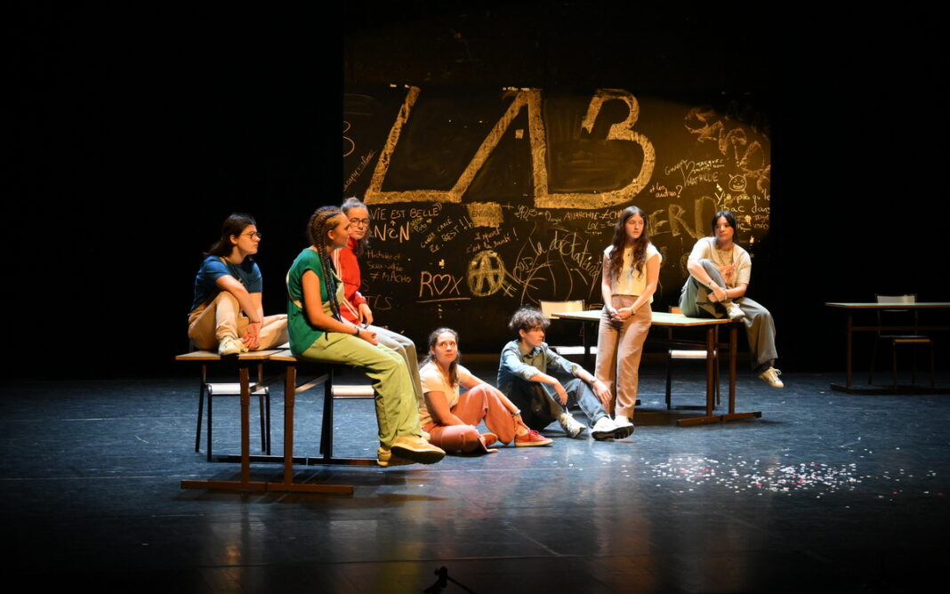 François Hien, Léa Porracchia, Flora Souchier – Le Signalement Le CENTQUATRE-PARIS (104) Paris