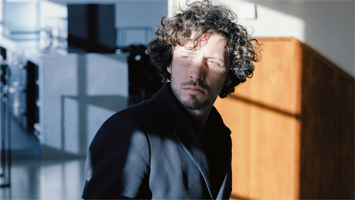 François Mardirossian | Nuit blanche minimaliste (de Philip Glass à Aphex Twin en passant par Erik Satie), Musée Ariana – Musée suisse de la céramique et du verre, Genève