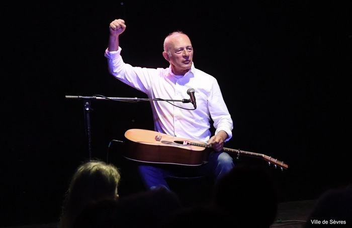 François Vincent – La véritable histoire du haricot magique, Champ communal de Kergonano, baden, Baden