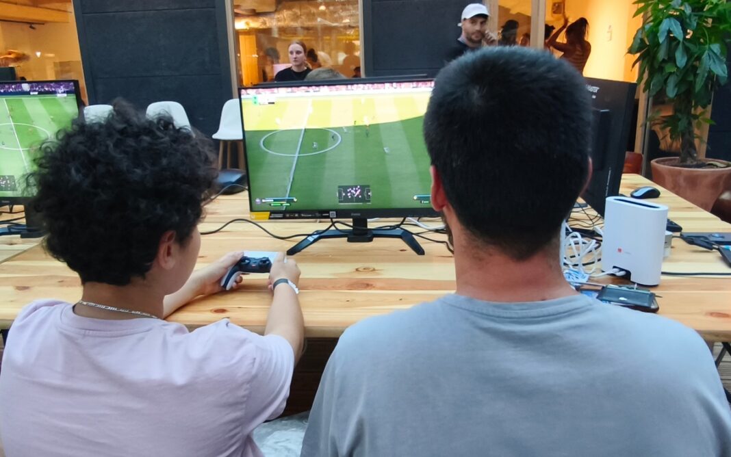 Ground Control Cup – Tournoi jeu vidéo FC 26 & Coupe du Monde live Ground Control Paris