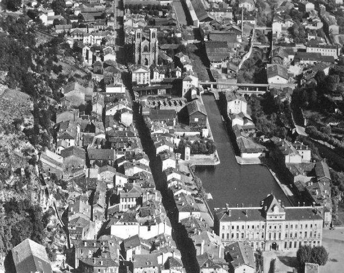 Il était une fois un canal à Rive de Gier, Hôtel de ville de Rive de Gier, Rive-de-Gier