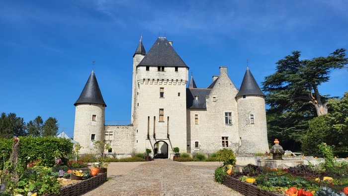 Initiation aux danses Renaissance, Château du Rivau, Lémeré