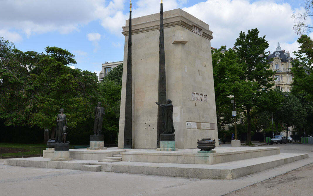 JEP 2026 : Visite du monument à la Déclaration des droits de l’homme et du citoyen d’Ivan Theimer Champs de Mars Paris