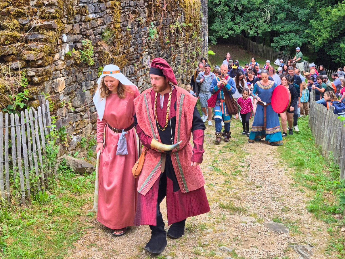 JEP visites découverte et théatralisées de la Forteresse de Châlucet Forteresse de Châlucet Saint-Jean-Ligoure 2026-09-19