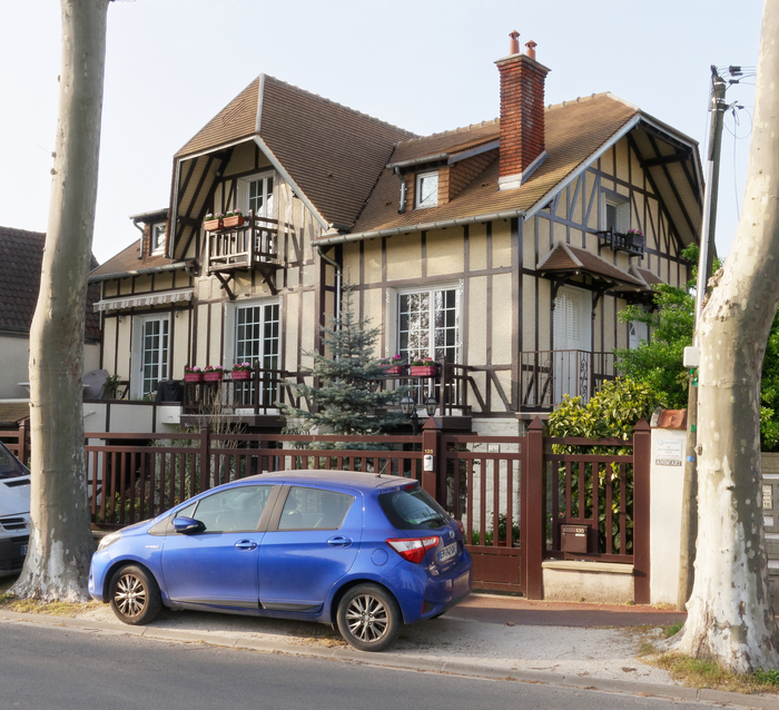 Jeu de piste dans le quartier des Mûriers, 11 boulevard des Mûriers, Saint-Maur-des-Fossés