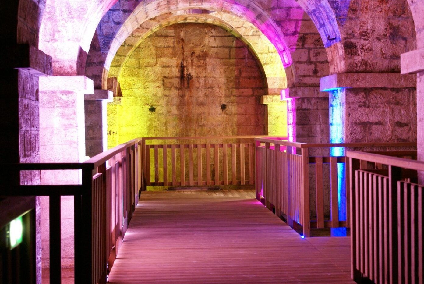 Journées Européennes du Patrimoine visite de la crypte du Bayaà par l’association Archéo2gaves Salies-de-Béarn