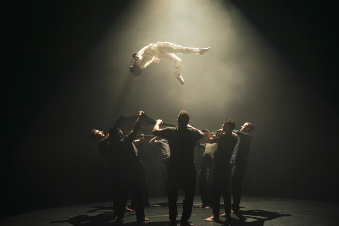 KA-IN - Groupe acrobatique de Tanger et Raphaëlle Boitel Le Train Théâtre Portes-lès-Valence