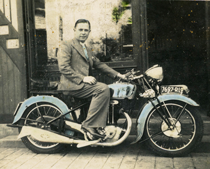 La bicyclette ou l&rsquo;auto ?, Centre de la photographie ordinaire, Simorre