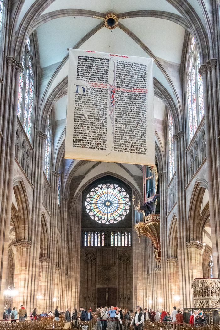 La plus grande impression de la Bible de Gutenberg, Cathédrale Notre-Dame de Strasbourg, Strasbourg