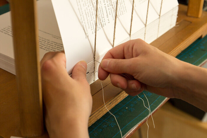 L&rsquo;Art de la Reliure : quand le livre résiste et se ré-imagine, Atelier Livrasphère, Nemours