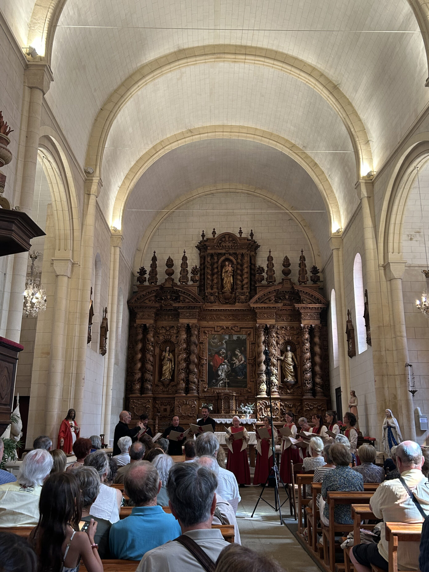 Le chant des moniales Fontevristes Église Saint-Léger Fongrave