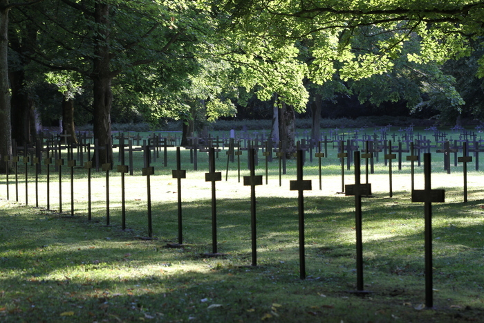 Le cimetière allemand Cimetière allemand de Saint-Quentin Saint-Quentin
