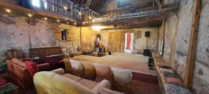 Le Petit Théâtre Perché : les adhérents font leur spectacle, Association La Superbe – Le Petit Théâtre Perché, Bruges-Capbis-Mifaget