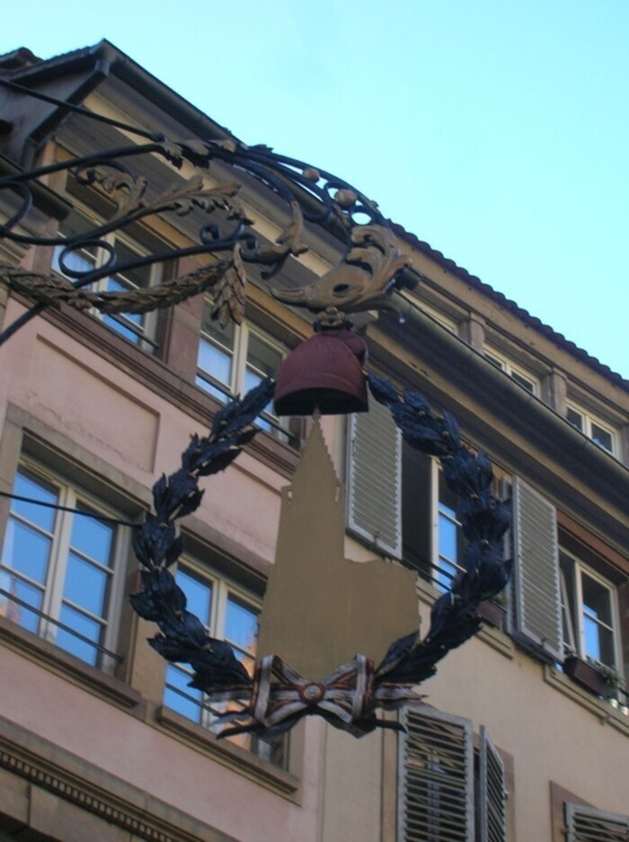 Le Strasbourg insolite, Place du château, Strasbourg