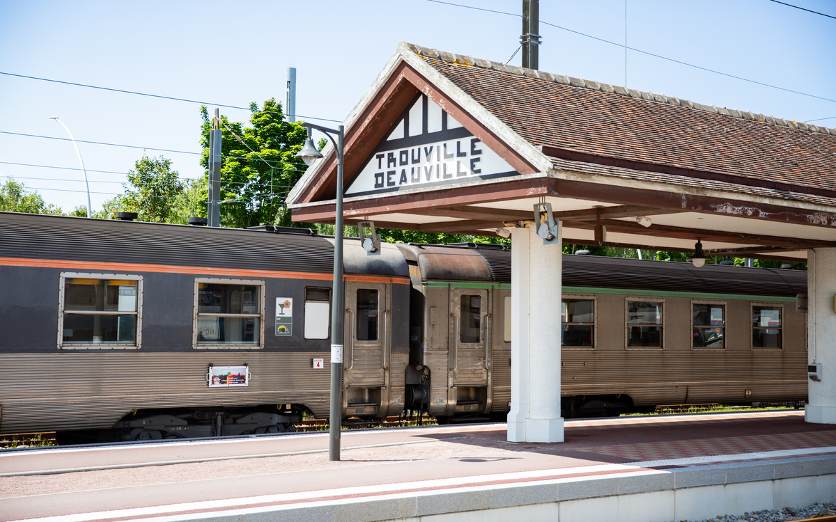 Le Train des Planches #2 Gare de Haussmann Saint-Lazare (RER E) Paris