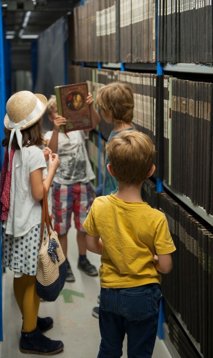 Lecture à voix haute dans les réserves Médiathèque Mériadeck Bordeaux