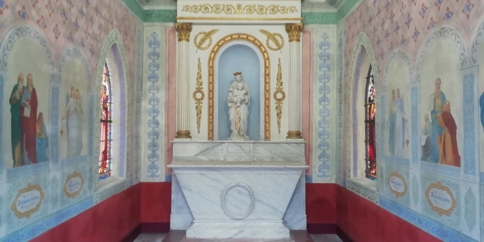 Les chapelles de l&rsquo;hôtel-Dieu de Thoissey, Cour de l&rsquo;hôpital de Thoissey, Thoissey