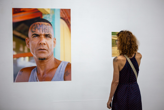 Les Félicités – ENSP Arles festival 212 de la photographie Istanbul, institut français, Beyoğlu