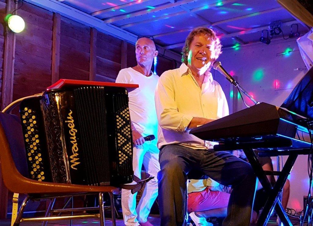 Les Franglais by Château de Gâteaux Soirée guinguette avec Chirstian Roche  Saint-Yrieix-la-Perche