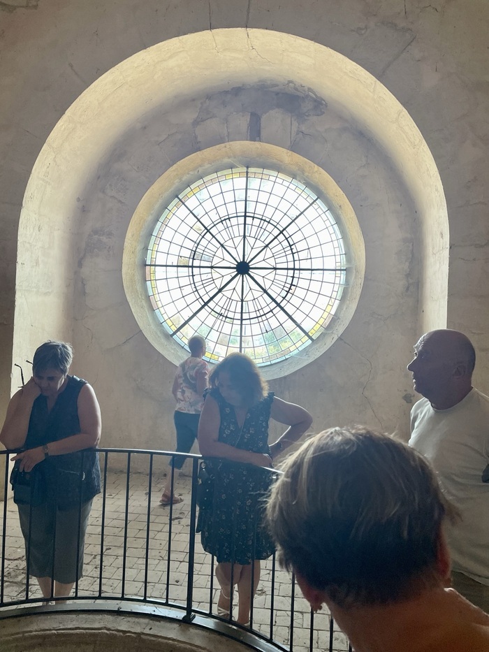 Les hauts et des « Oh ! » de Givry, Halle ronde, Givry