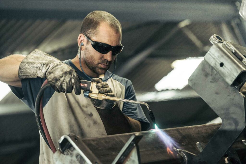 Les insolites de l’été Visite industrielle  Mussidan