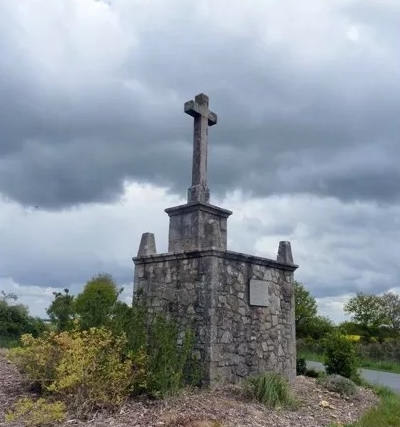 Les Vendredis du Patrimoine À la découverte du mont des Ouleries SAINT-AUBIN-DE-BAUBIGNE Mauléon