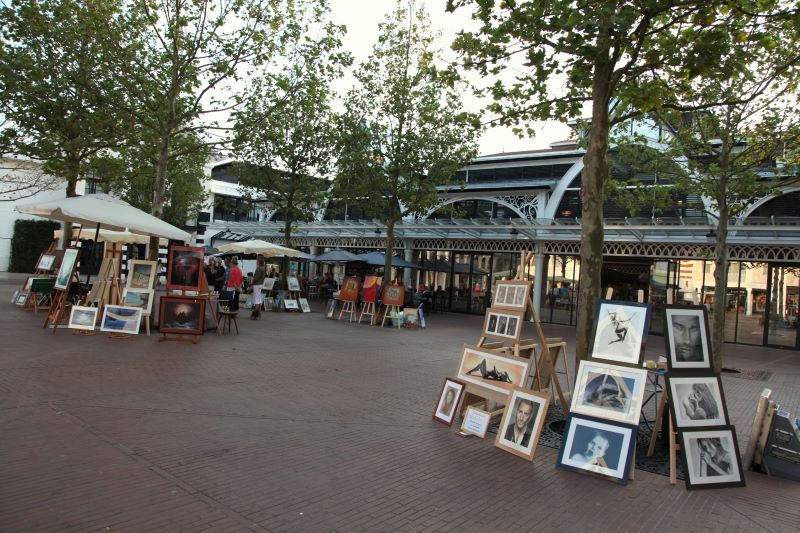 Les vendredis et les samedis artistiques des Marquises Place des Marquises Arcachon