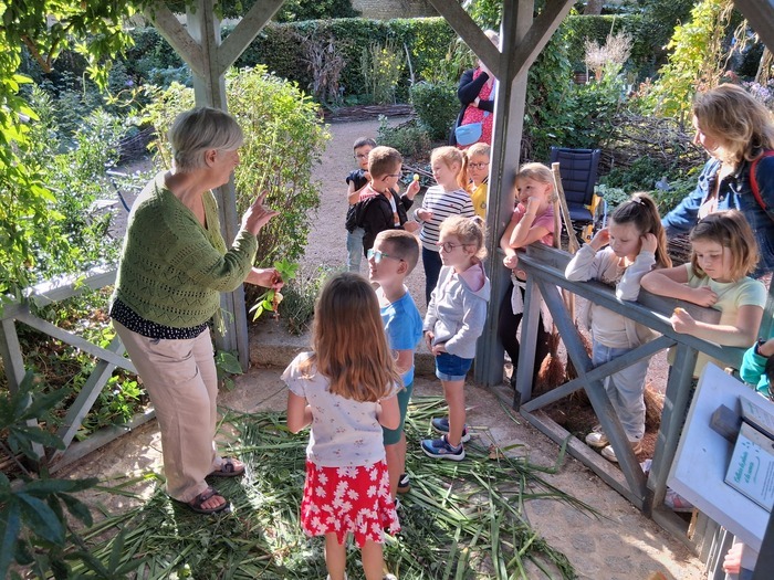 Levez les yeux ! Patrimoine cultuel et naturel, une journée immersive !, Jardin conservatoire des fleurs et légumes anciens du Pays d’Auge, Saint-Pierre-en-Auge