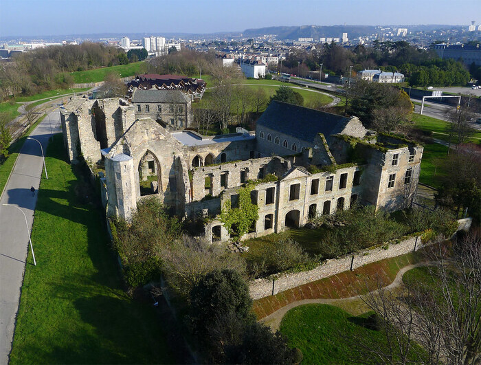 Levez les yeux ! Visite guidée de l’abbaye, Abbaye Notre Dame du Voeu, Cherbourg-en-Cotentin
