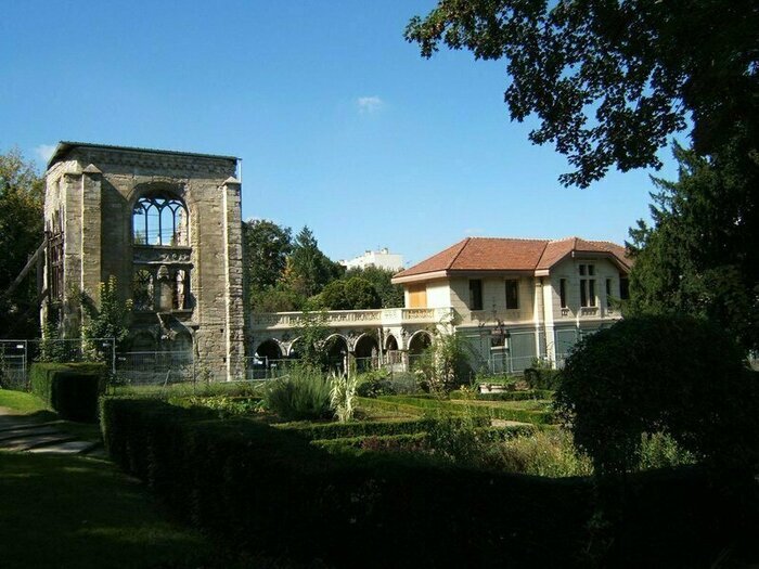 L’histoire millénaire de l’abbaye de Saint-Maur « Sur le chemin des pèlerins » (Visite guidée), Ancienne abbaye de Saint-Maur, Saint-Maur-des-Fossés