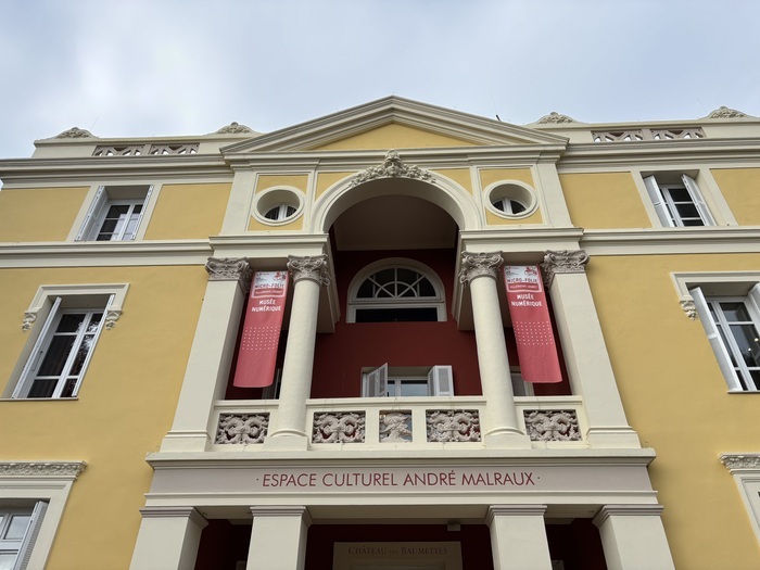 Patrimoine français. Un voyage à travers les monuments. Micro-Folie de Villeneuve Loubet Villeneuve-Loubet