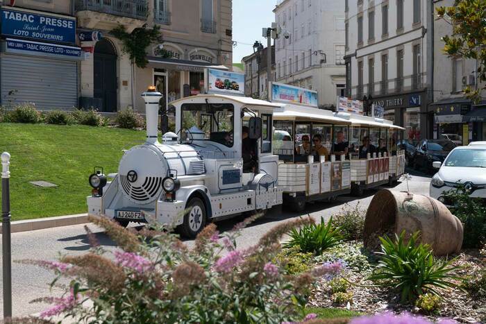 Petit train touristique, Point d’information touristique, Alès