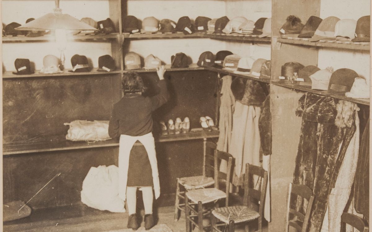 Prisonnières - Les dernières années de la prison Saint-Lazare 1919-1932 # Les visites guidées Médiathèque Françoise Sagan  Paris