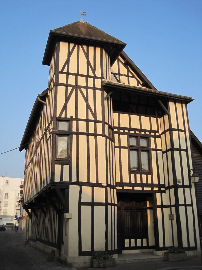 Projection du film « E.1027 » à la Maison Clémangis, Maison Clémangis, Châlons-en-Champagne