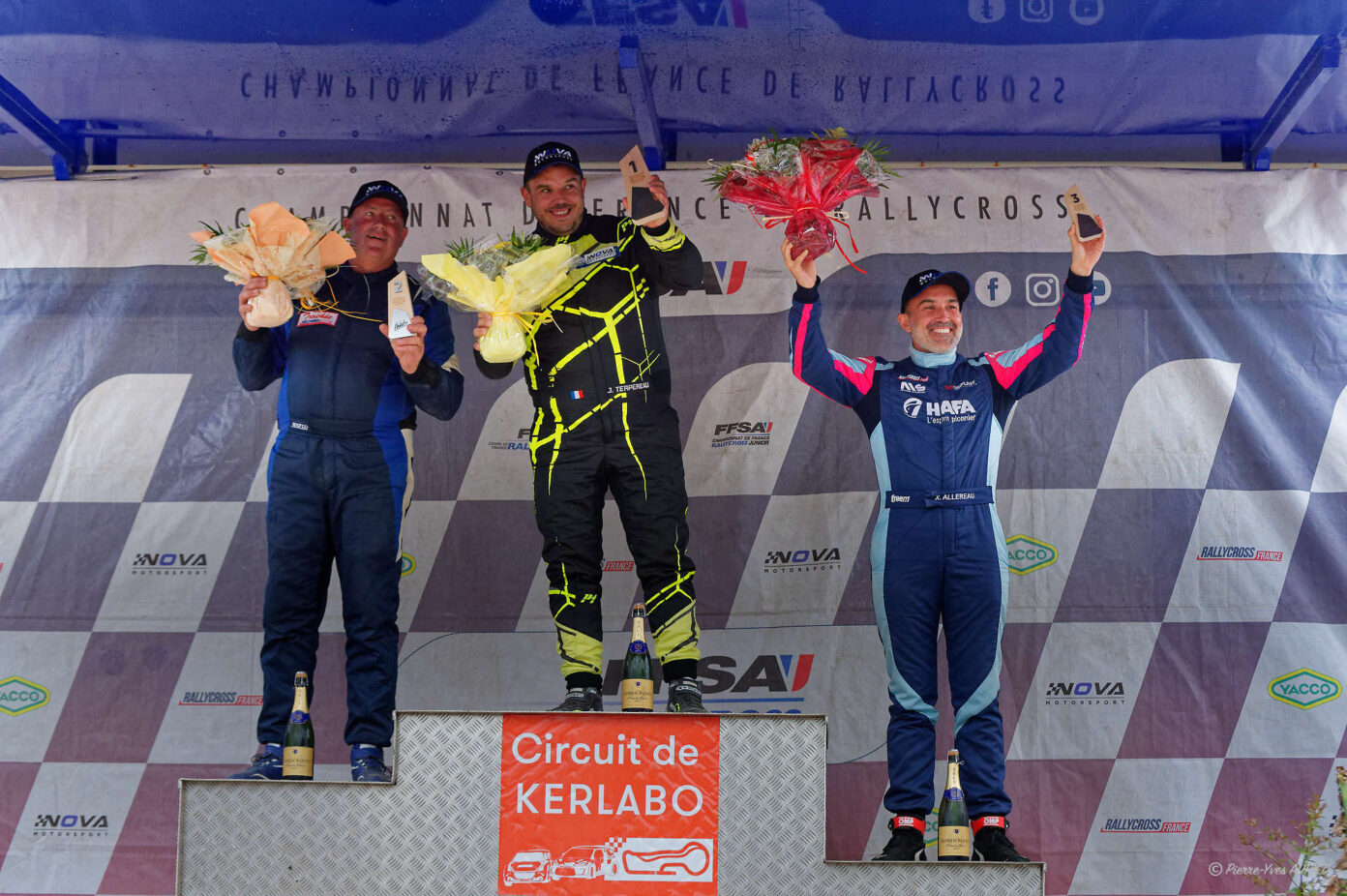 Podium de la catégorie Super 1600 au Rallycross de KERLABO le 25/07/2026