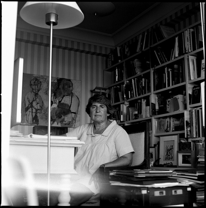 RENCONTRE AVEC GABRIELLA CENDOYA BERGARECHE – Collectionneuse de Livre-Photos, Ville d’Ascain, Ascain