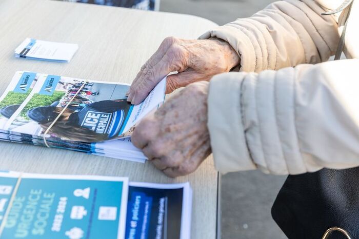 Rencontre avec la police municipale, Arrêt Haluchère, Nantes