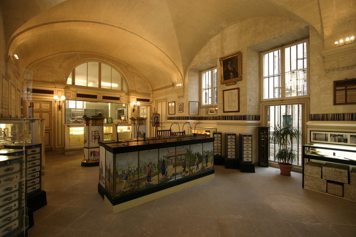 RUE SALUCES AVANT LES ARCHIVES : LE MONT-DE-PIÉTÉ
CONFÉRENCES FLASH DANS LE MUSÉE, Archives municipales et Musée du Mont de Piété, Avignon