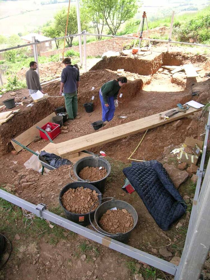 Solutré : 160 ans d'archéologie et de découvertes ! Musée de préhistoire Solutré-Pouilly