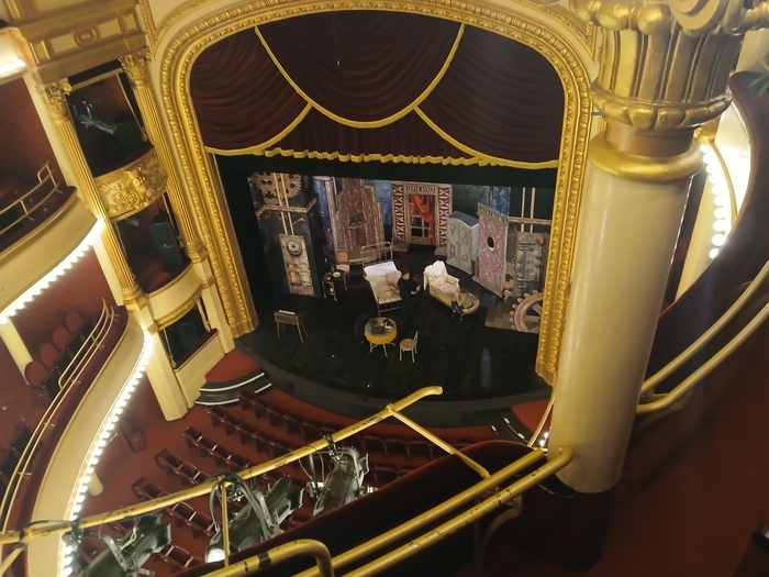 [Spécial scolaires] Levez les yeux : une visite d&rsquo;un théâtre à l&rsquo;italienne !, Théâtre des Nouveautés, Tarbes