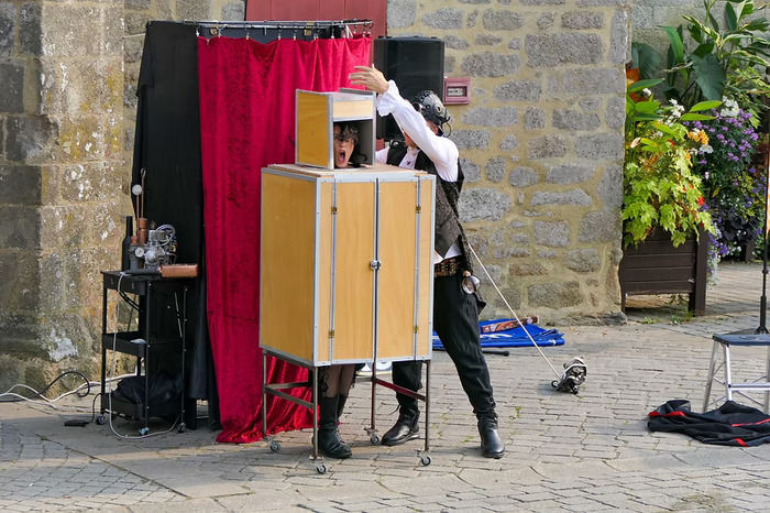 Spectacle de Magie « Les Charlatans », Résidence Parc Le Nôtre, Saint-Ouen-l’Aumône