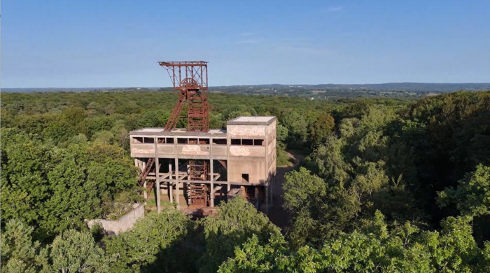Spectacle et visite au chevalement, Carreau de la mine, Saint-Clair-de-Halouze