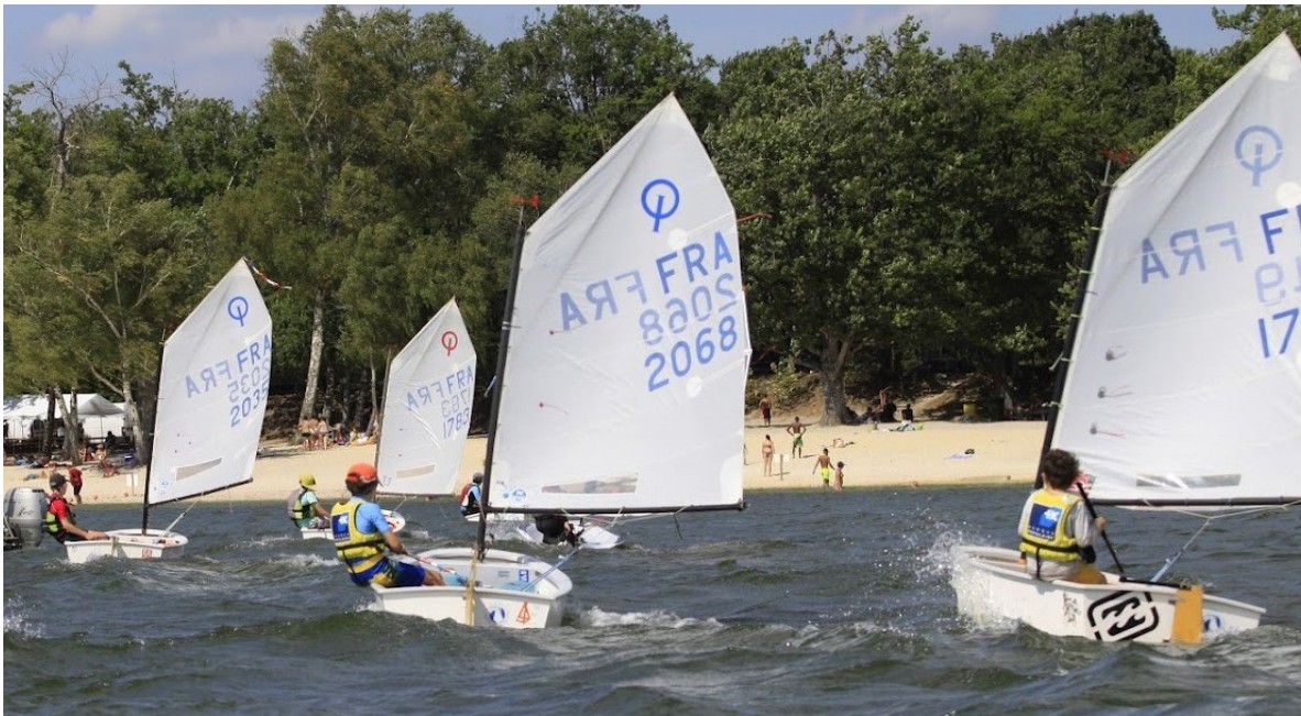 Stage de voile destiné aux enfants etang du puits Cerdon 2026-08-17