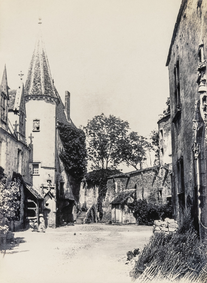 Trésors photographiques du château de Châteauneuf : collecte d&rsquo;images, Château de Châteauneuf, Châteauneuf